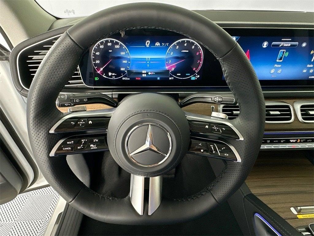 new 2025 Mercedes-Benz GLS 450 car, priced at $102,045