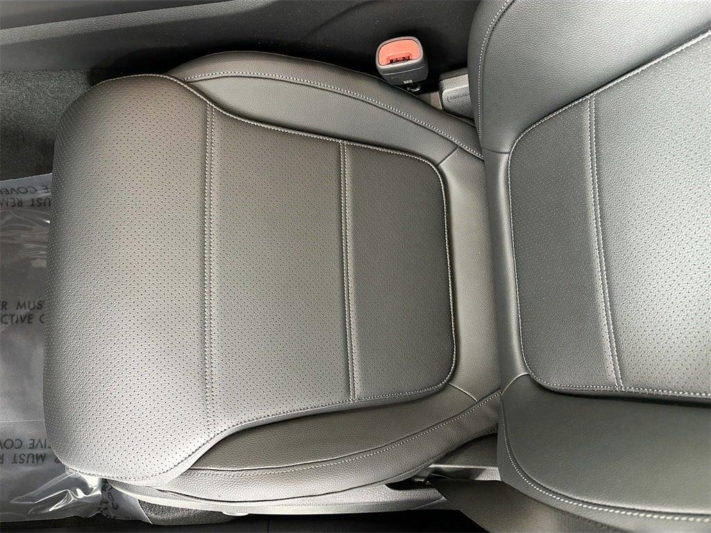 new 2025 Mercedes-Benz GLC 300 car, priced at $54,385