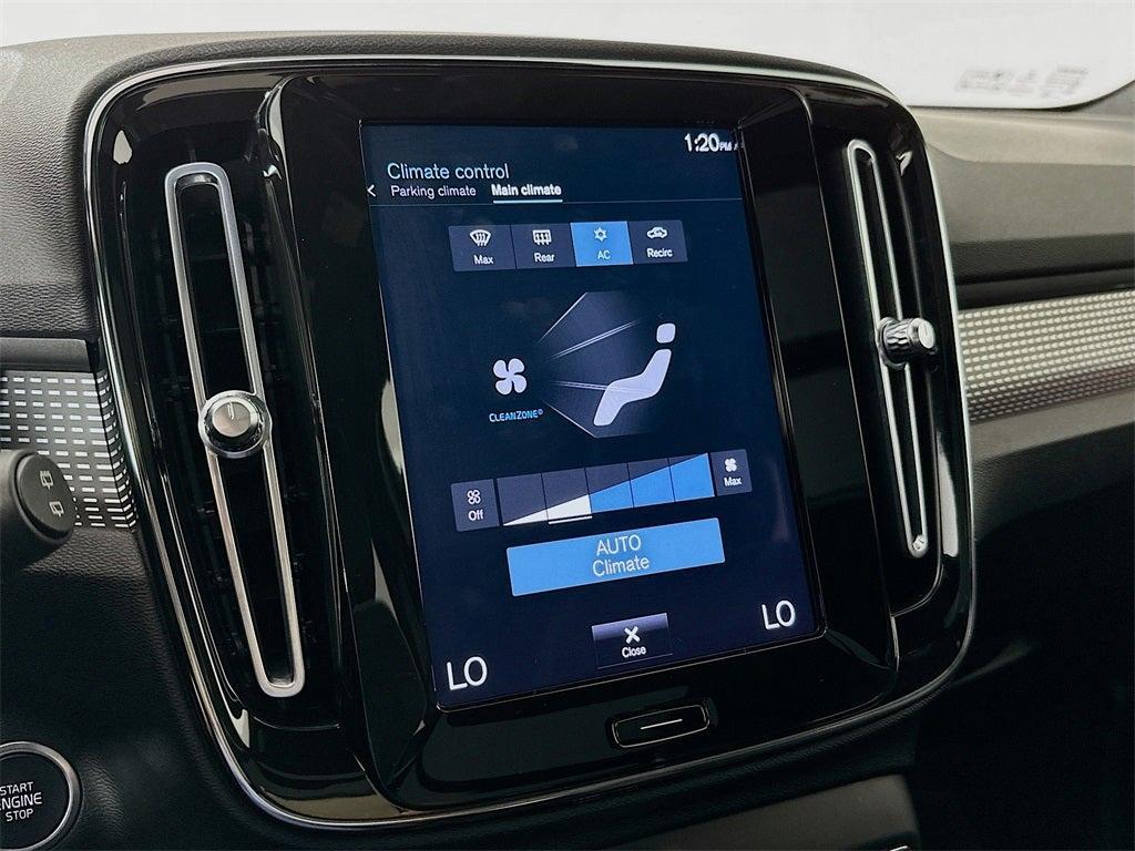 used 2021 Volvo XC40 car, priced at $25,999