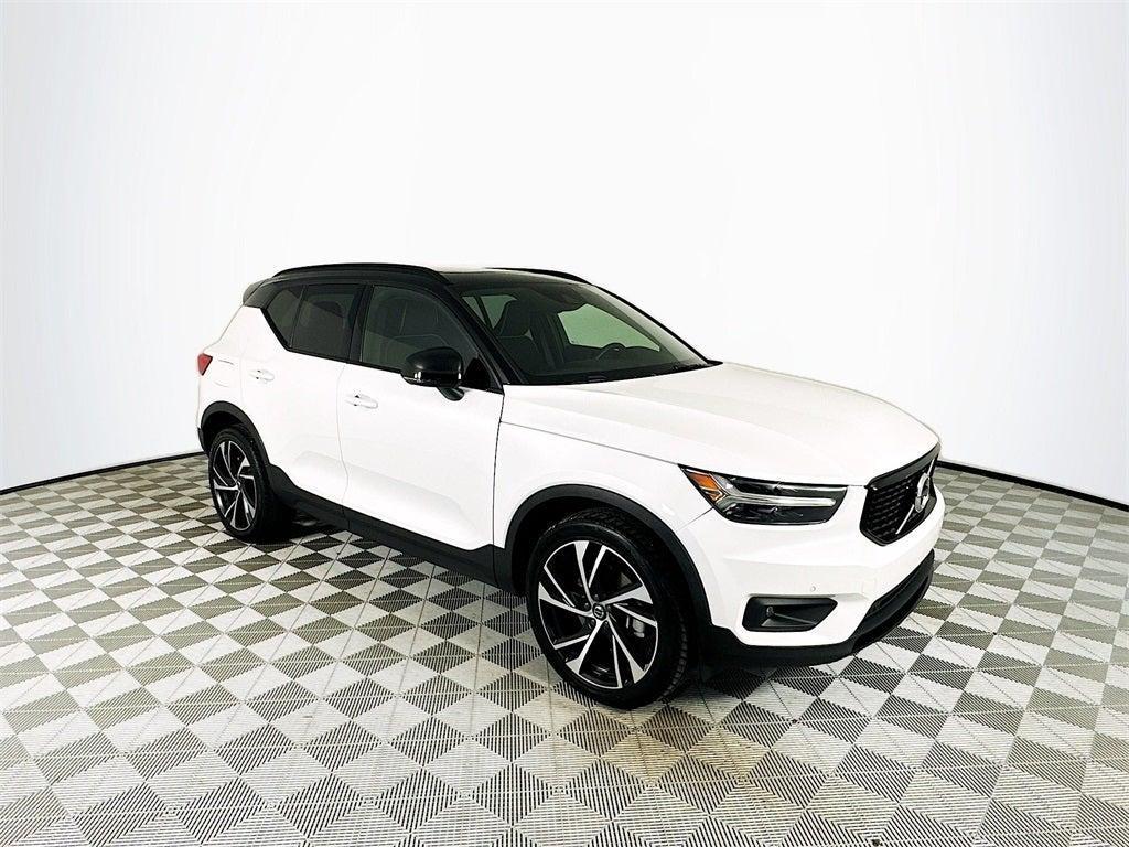 used 2021 Volvo XC40 car, priced at $25,999