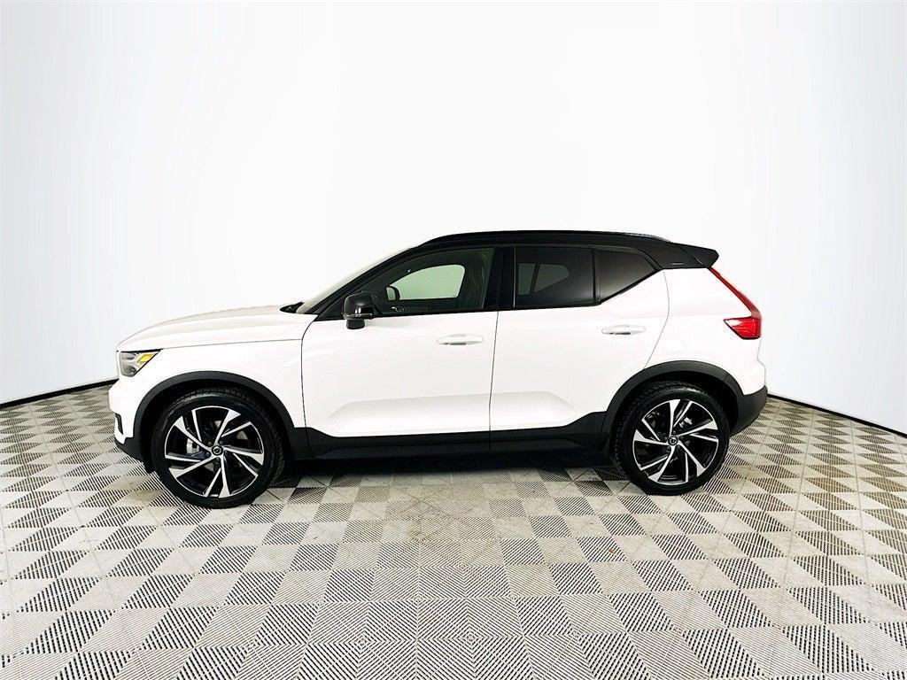 used 2021 Volvo XC40 car, priced at $25,999
