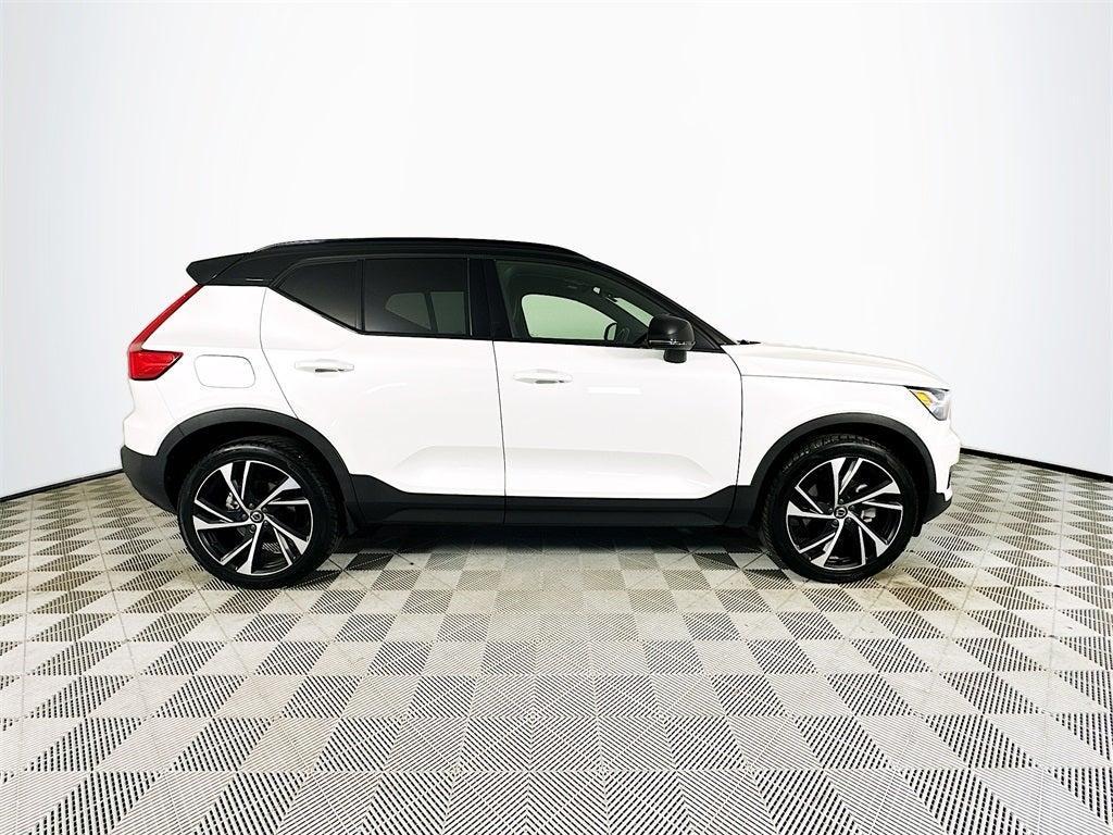used 2021 Volvo XC40 car, priced at $25,999