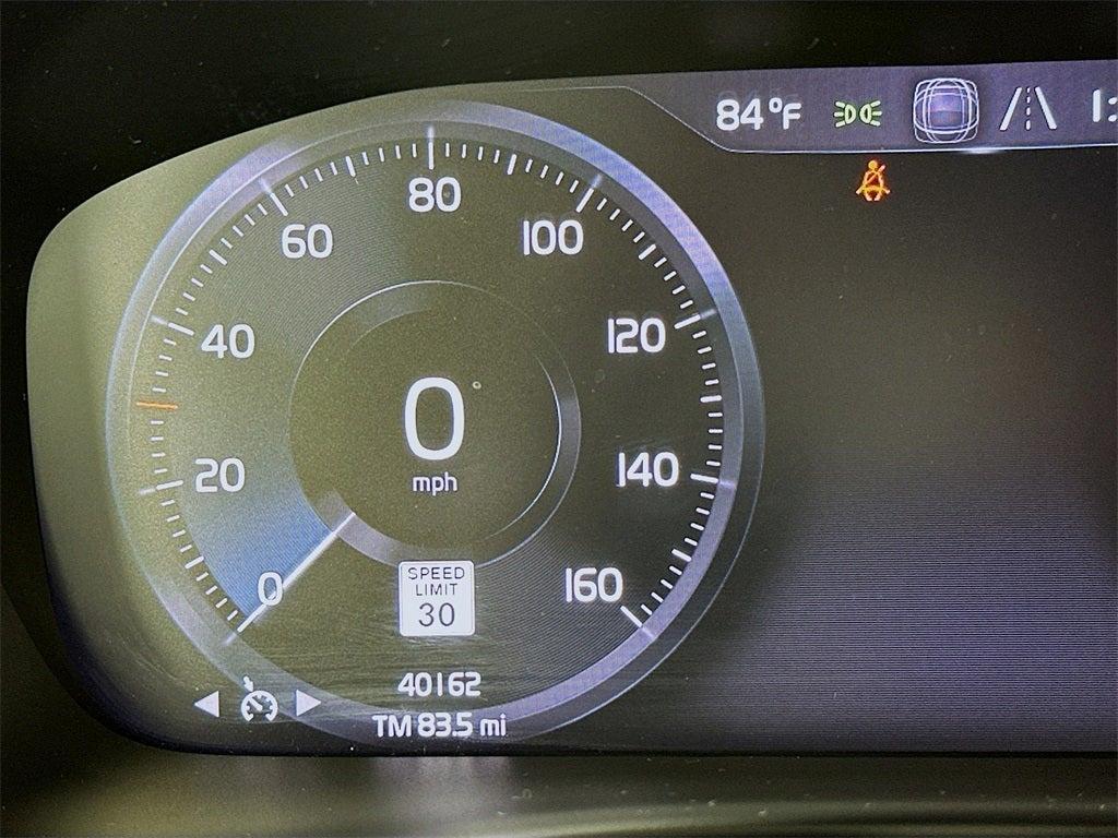 used 2021 Volvo XC40 car, priced at $25,999