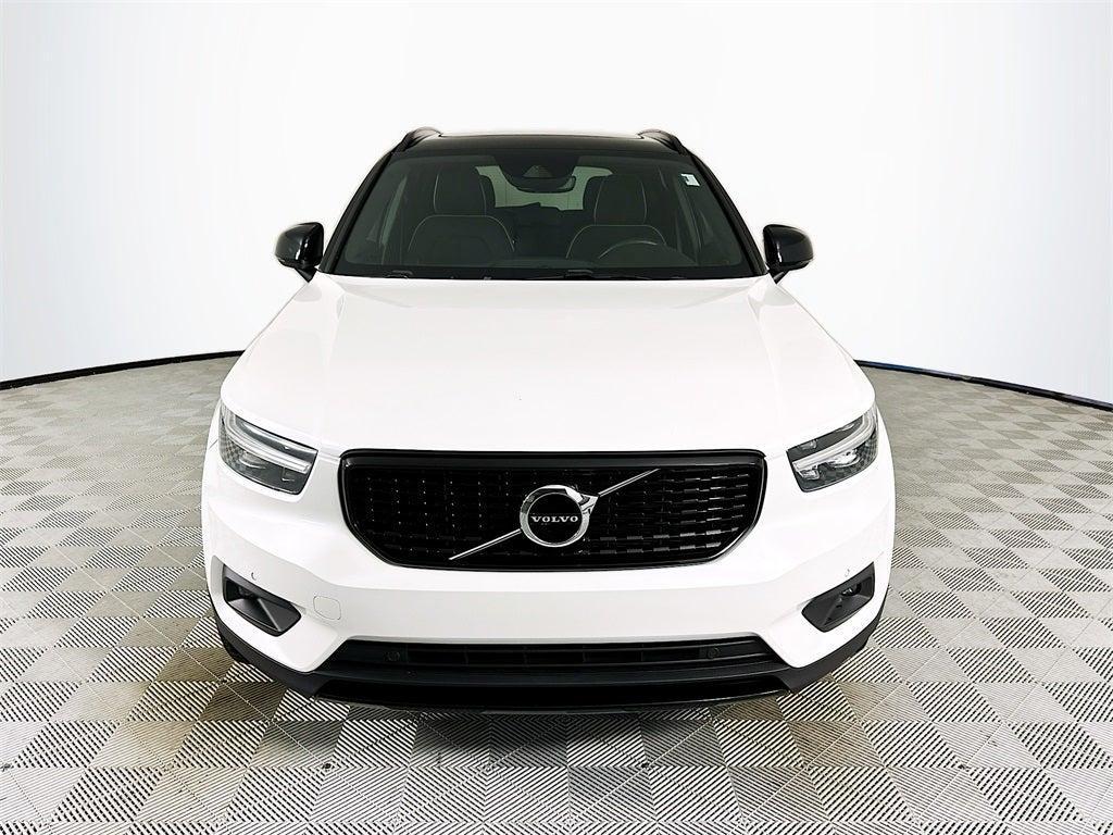 used 2021 Volvo XC40 car, priced at $25,999