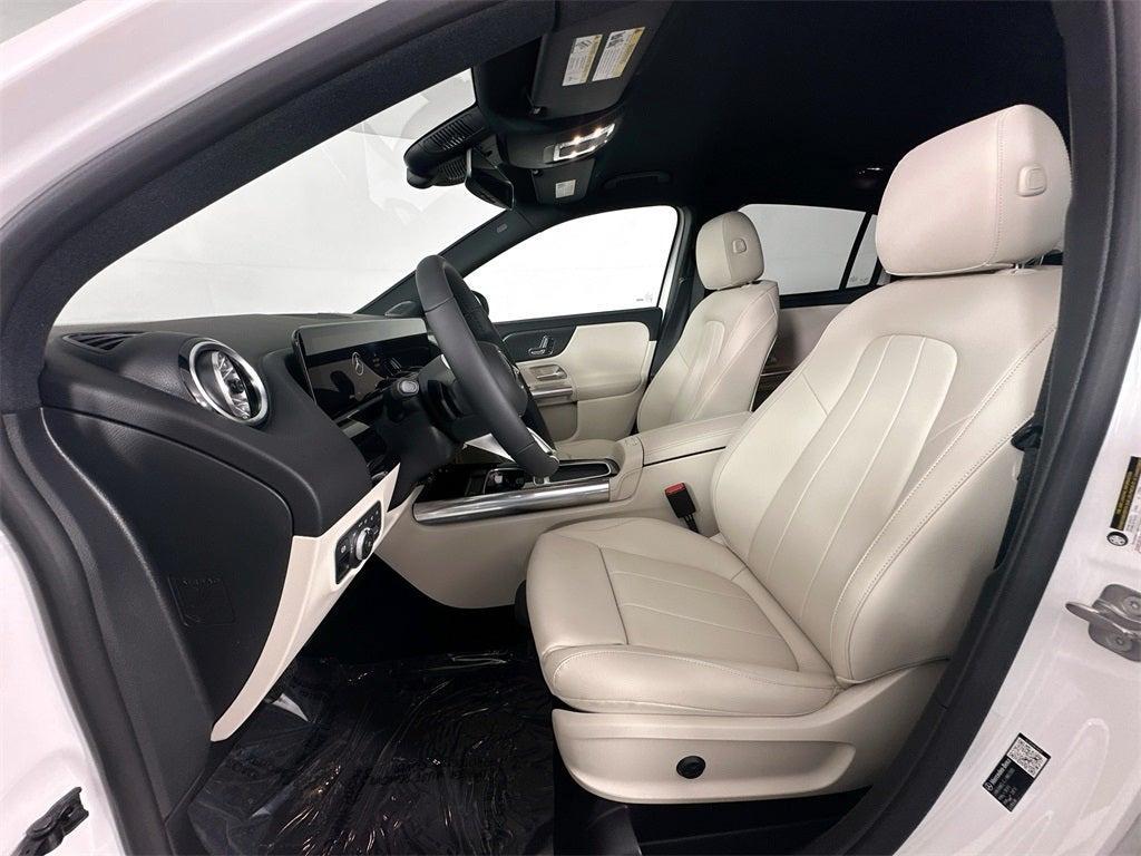 new 2026 Mercedes-Benz GLA 250 car, priced at $44,835