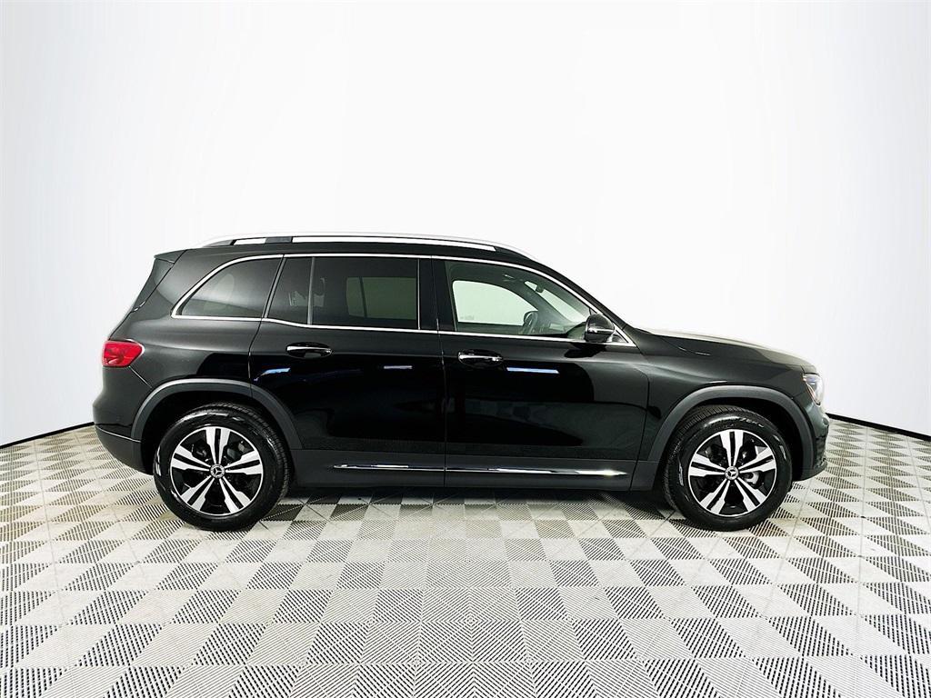 used 2025 Mercedes-Benz GLB 250 car, priced at $44,995