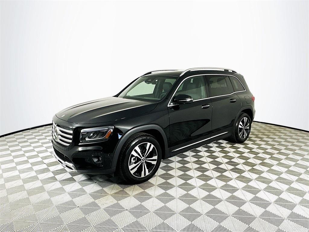 used 2025 Mercedes-Benz GLB 250 car, priced at $44,995