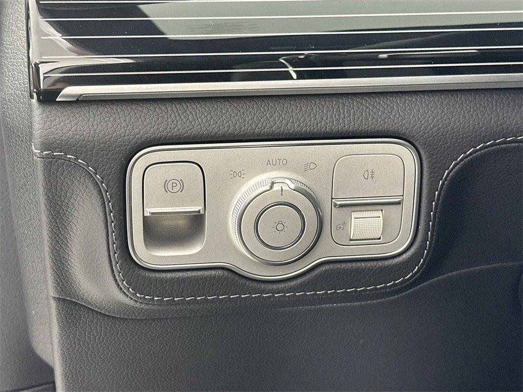 new 2025 Mercedes-Benz GLS 450 car, priced at $104,530