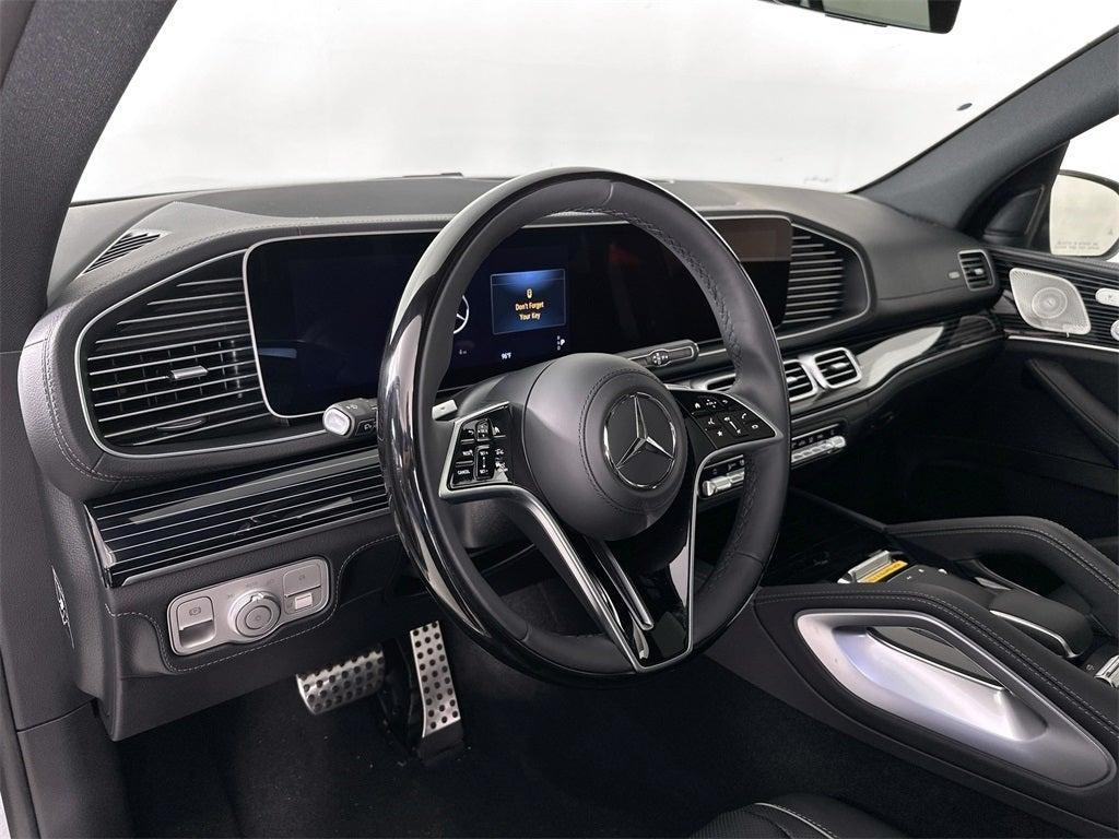 new 2025 Mercedes-Benz GLS 450 car, priced at $104,530