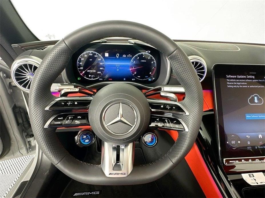 new 2024 Mercedes-Benz AMG SL 43 car, priced at $121,595