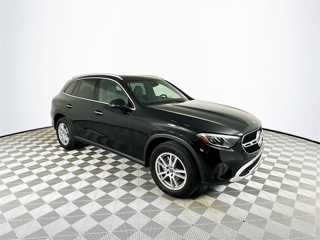used 2025 Mercedes-Benz GLC 300 car, priced at $45,295