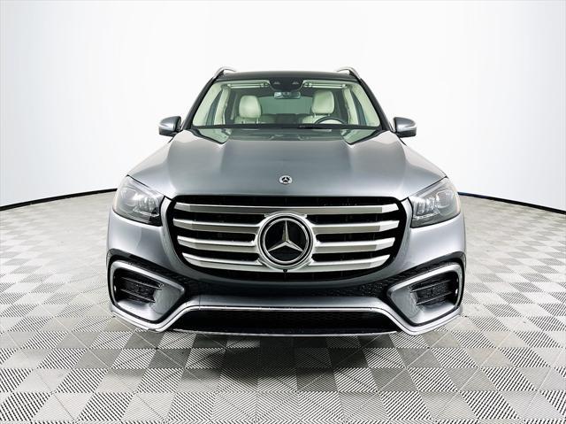 new 2025 Mercedes-Benz GLS 450 car, priced at $95,685