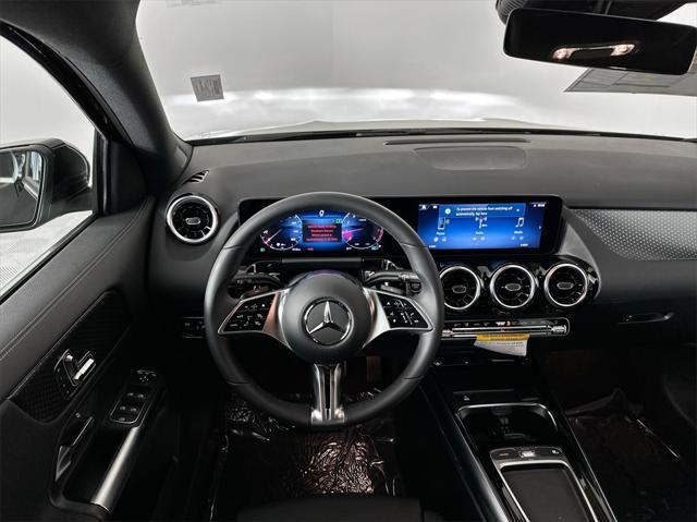 new 2025 Mercedes-Benz GLA 250 car, priced at $42,250