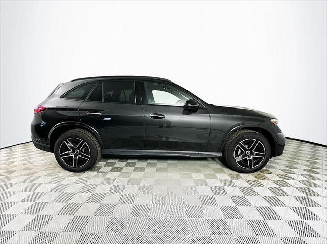 new 2025 Mercedes-Benz GLC 300 car, priced at $58,985