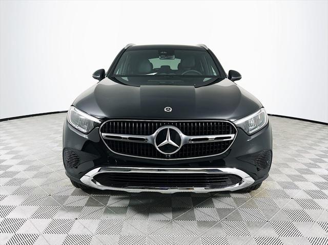 new 2025 Mercedes-Benz GLC 300 car, priced at $54,250