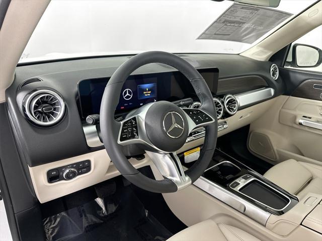 new 2025 Mercedes-Benz GLB 250 car, priced at $51,320