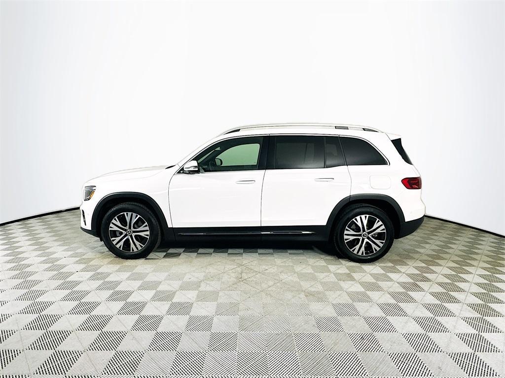 used 2025 Mercedes-Benz GLB 250 car, priced at $44,980
