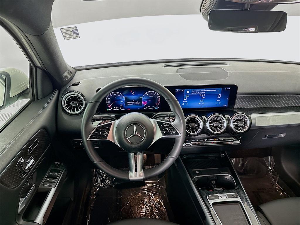 used 2024 Mercedes-Benz GLB 250 car, priced at $34,595