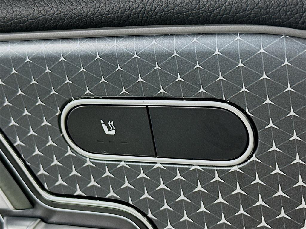 used 2024 Mercedes-Benz GLB 250 car, priced at $34,595