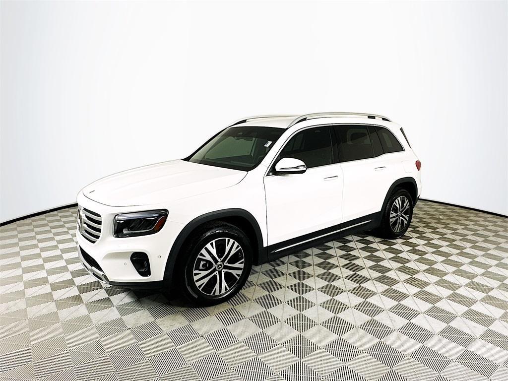 used 2024 Mercedes-Benz GLB 250 car, priced at $34,595