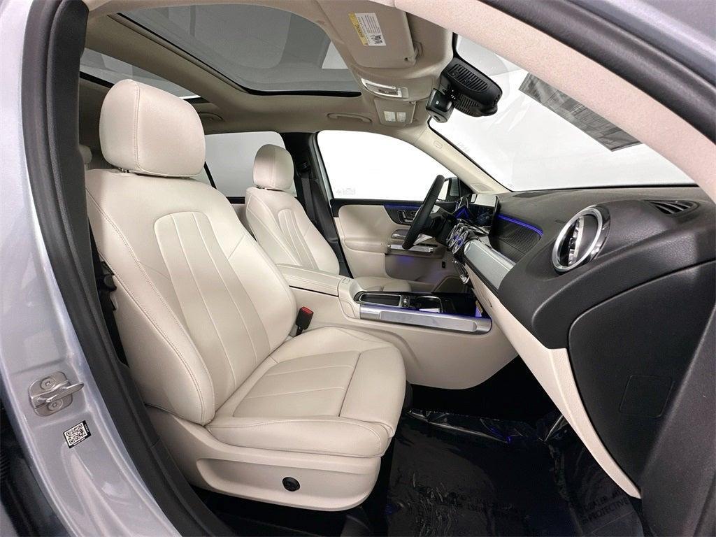 new 2025 Mercedes-Benz GLB 250 car, priced at $49,535