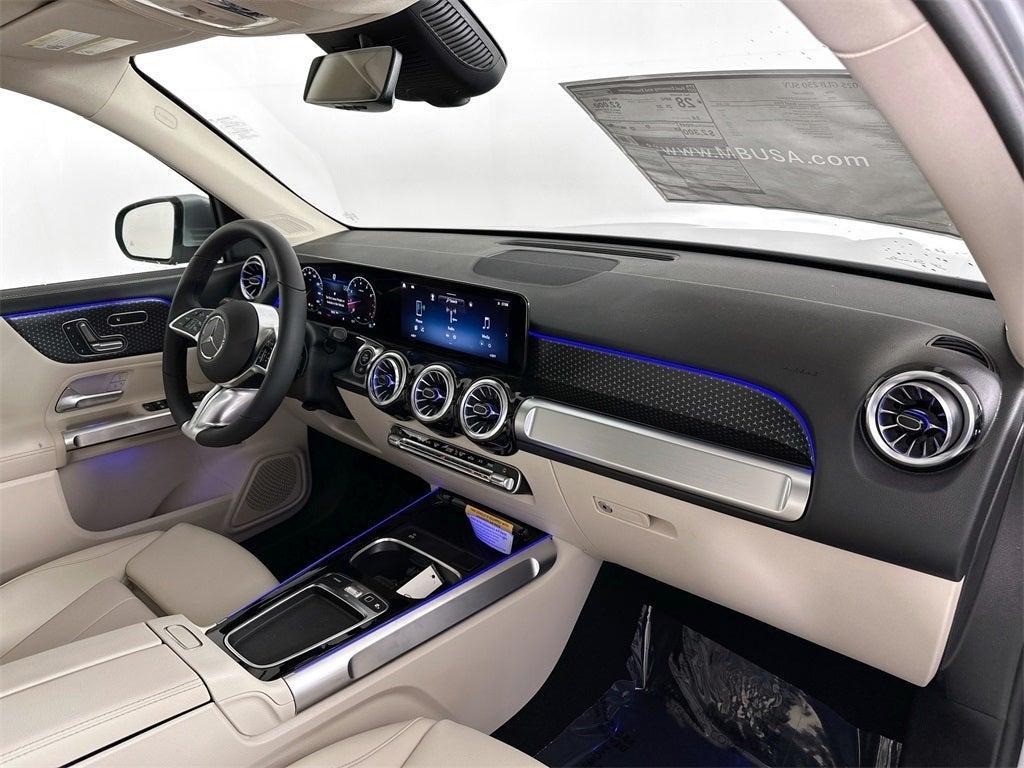 new 2025 Mercedes-Benz GLB 250 car, priced at $49,535