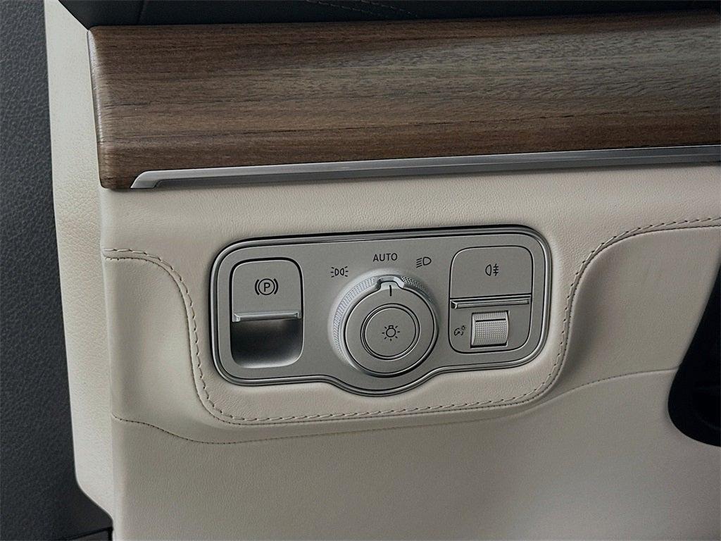 new 2026 Mercedes-Benz AMG GLE 53 car, priced at $103,250