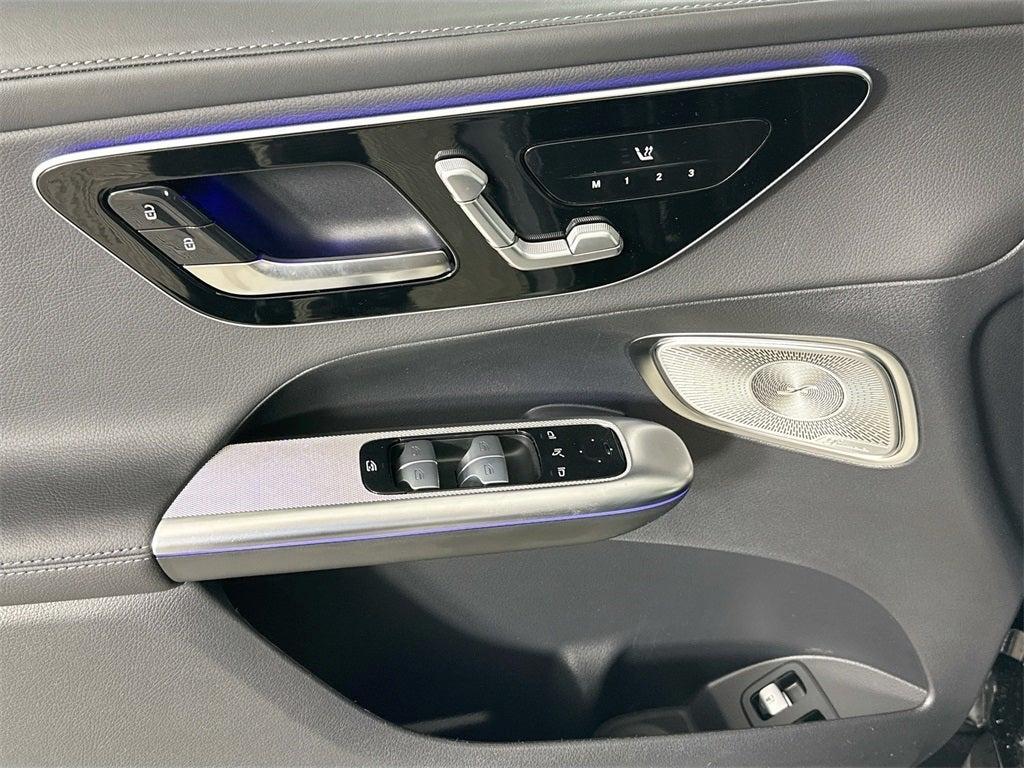 new 2025 Mercedes-Benz GLC 350e car, priced at $72,070