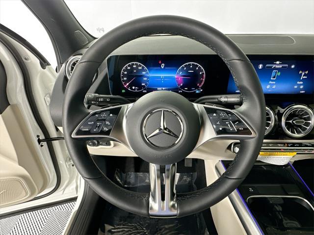 new 2025 Mercedes-Benz GLA 250 car, priced at $45,845