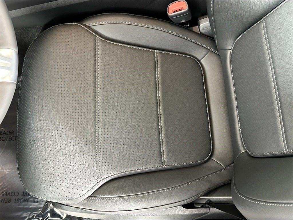 new 2025 Mercedes-Benz GLC 300 car, priced at $56,350