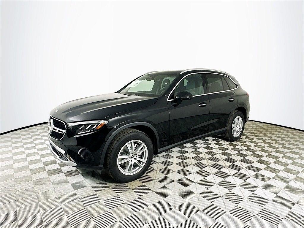 new 2025 Mercedes-Benz GLC 300 car, priced at $56,350