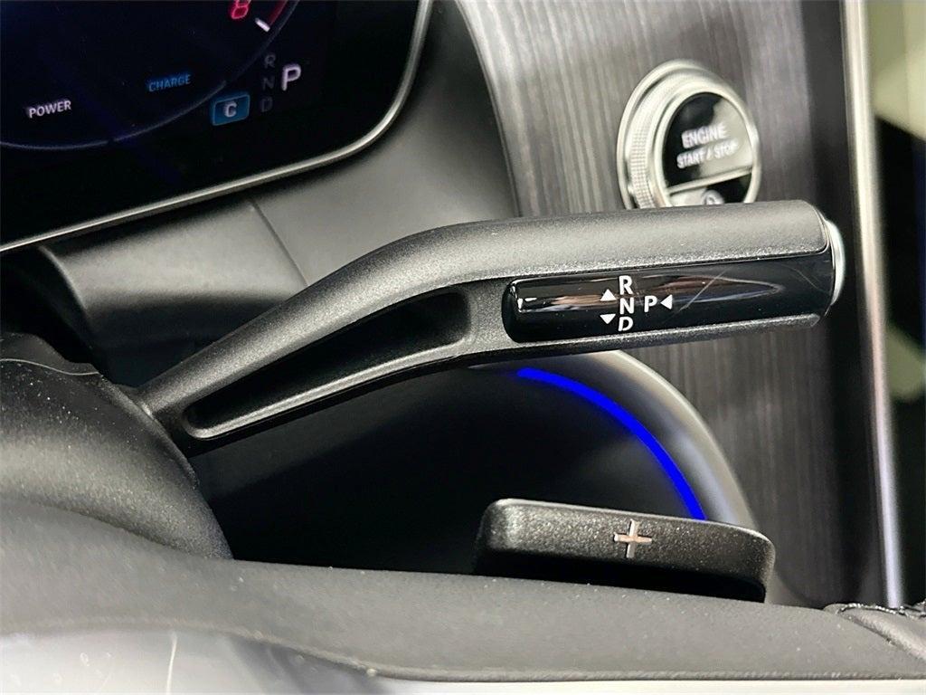 new 2025 Mercedes-Benz GLC 300 car, priced at $56,350