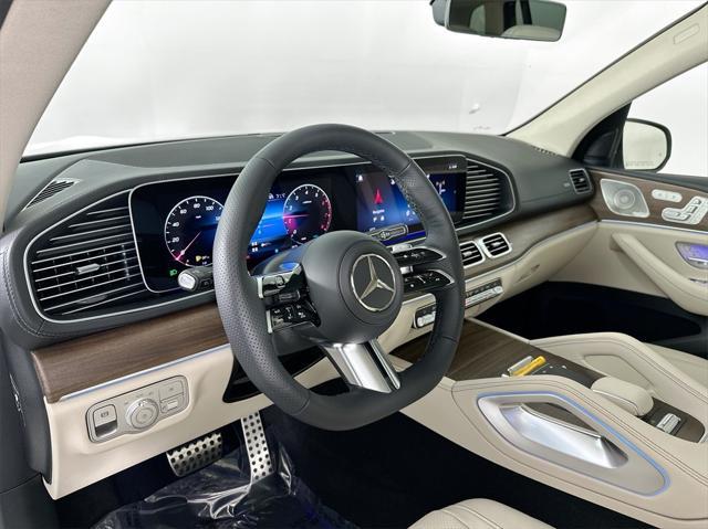 new 2025 Mercedes-Benz GLS 450 car, priced at $96,815