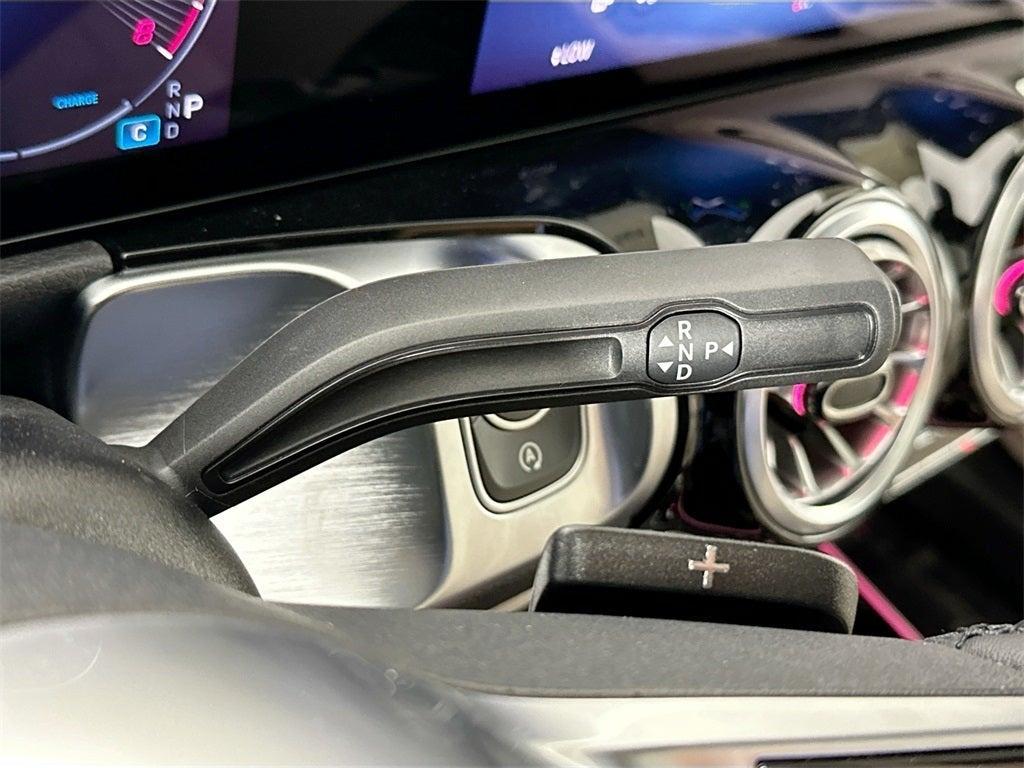 new 2025 Mercedes-Benz GLB 250 car, priced at $48,645