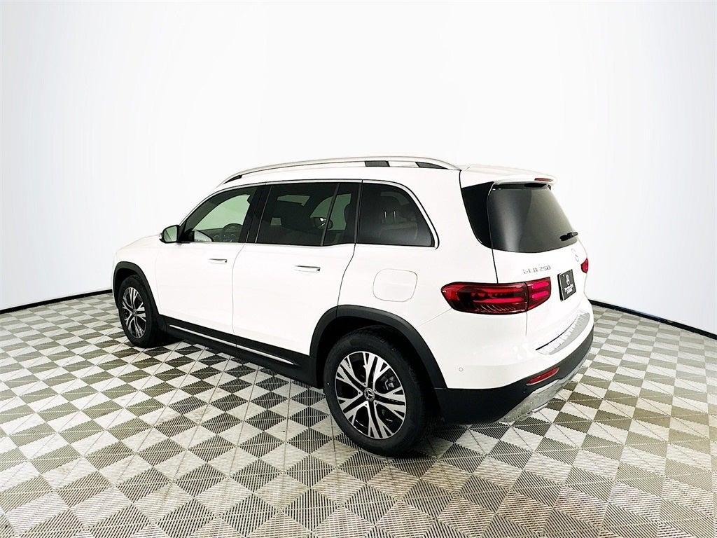 new 2025 Mercedes-Benz GLB 250 car, priced at $48,645