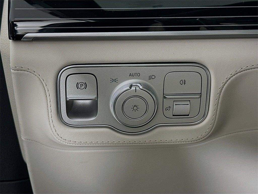 new 2026 Mercedes-Benz AMG GLE 63 car, priced at $149,170