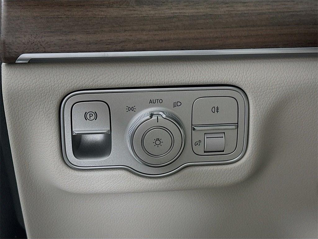 new 2026 Mercedes-Benz GLE 450 car, priced at $83,980