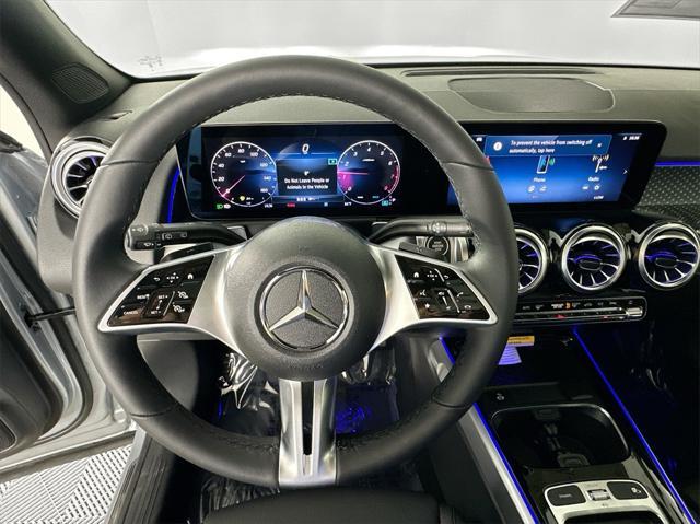 new 2024 Mercedes-Benz GLB 250 car, priced at $50,265