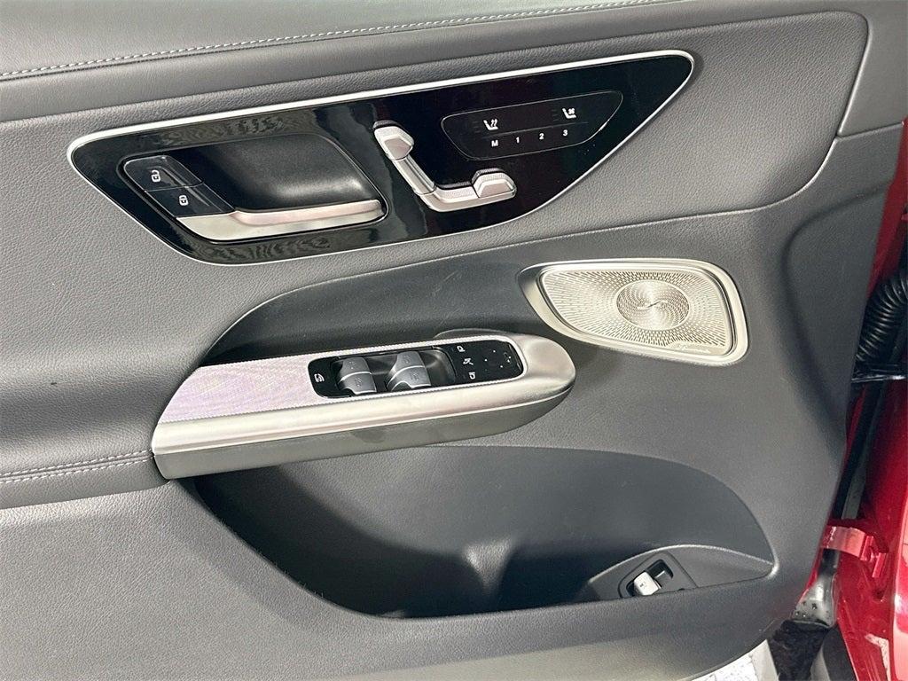 new 2025 Mercedes-Benz GLC 350e car, priced at $74,050