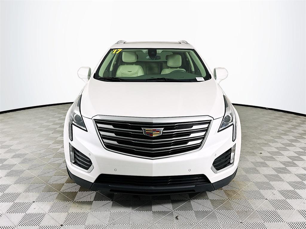 used 2017 Cadillac XT5 car, priced at $14,995