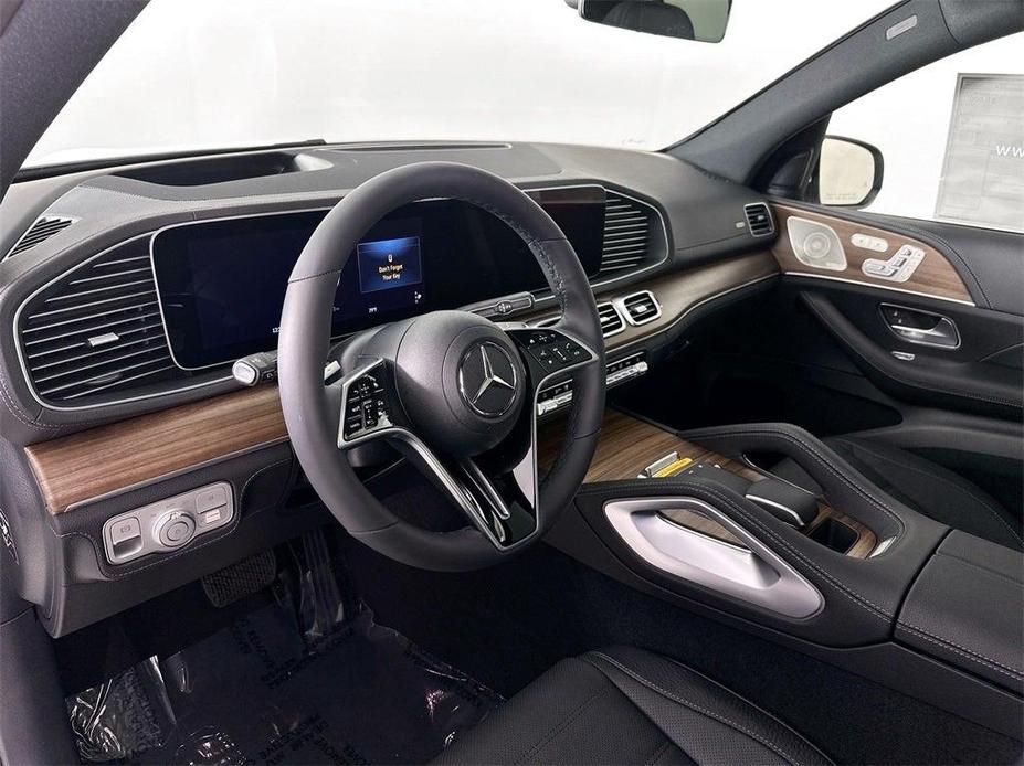 new 2024 Mercedes-Benz GLE 450 car, priced at $89,650