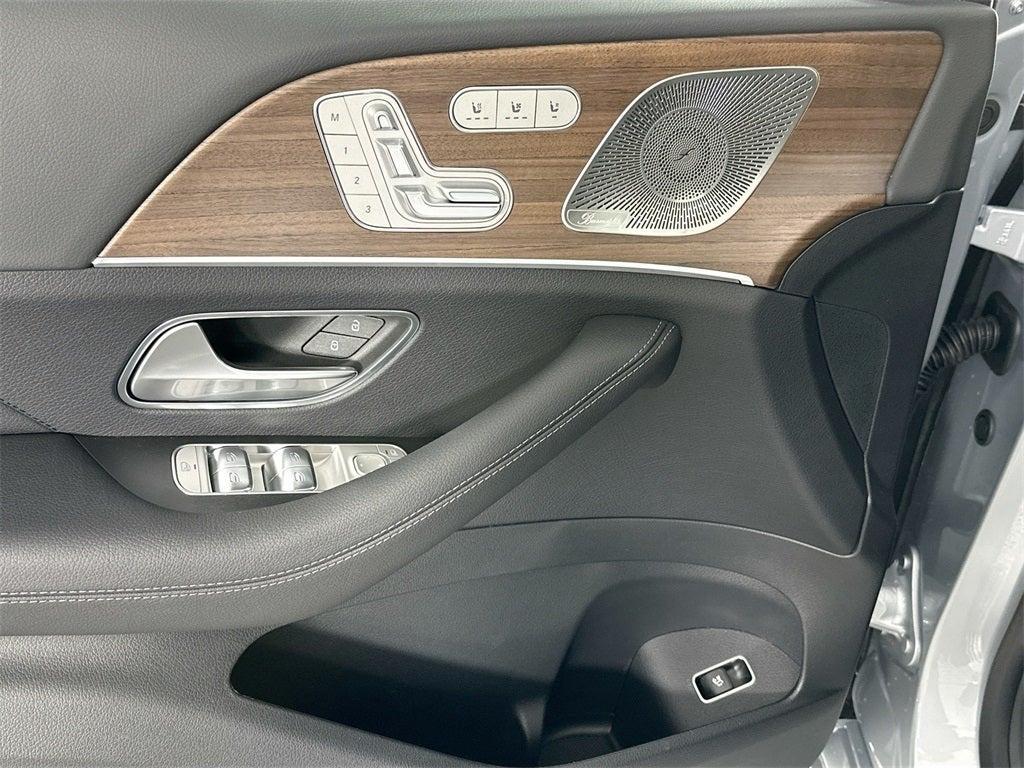 new 2025 Mercedes-Benz GLS 450 car, priced at $103,400