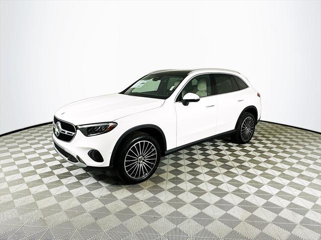 new 2025 Mercedes-Benz GLC 300 car, priced at $54,885