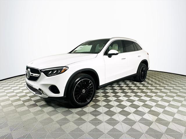 new 2025 Mercedes-Benz GLC 300 car, priced at $63,035