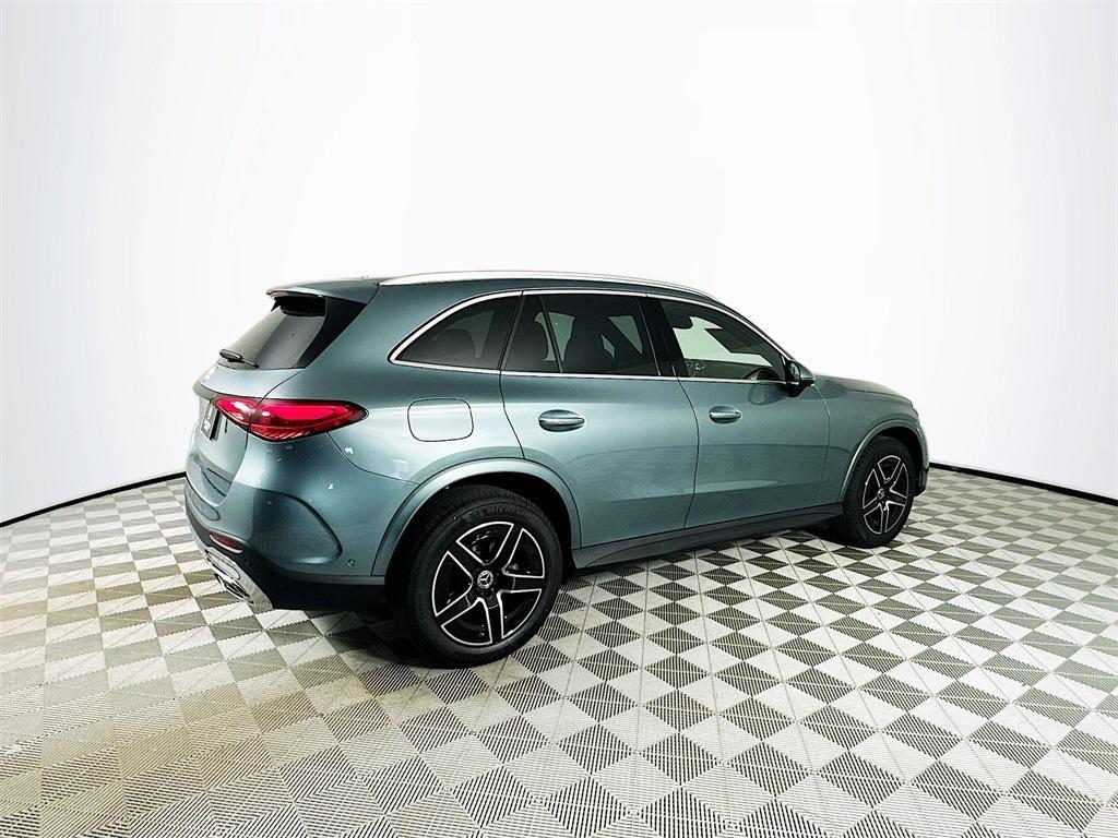 new 2026 Mercedes-Benz GLC 300 car, priced at $61,285