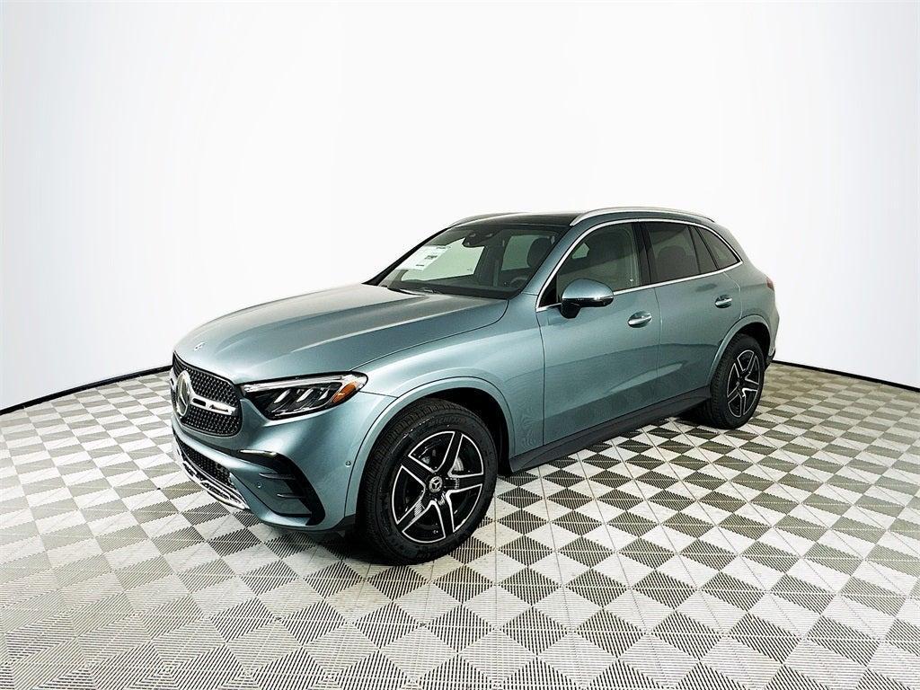 new 2026 Mercedes-Benz GLC 300 car, priced at $61,285