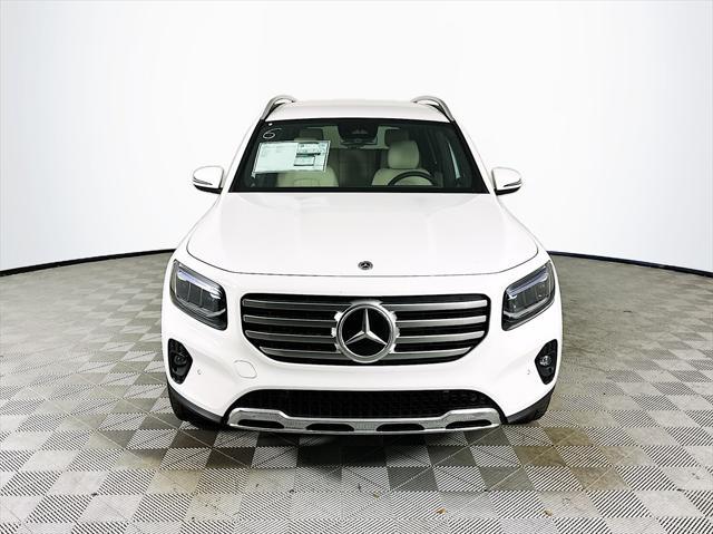 new 2025 Mercedes-Benz GLB 250 car, priced at $47,145