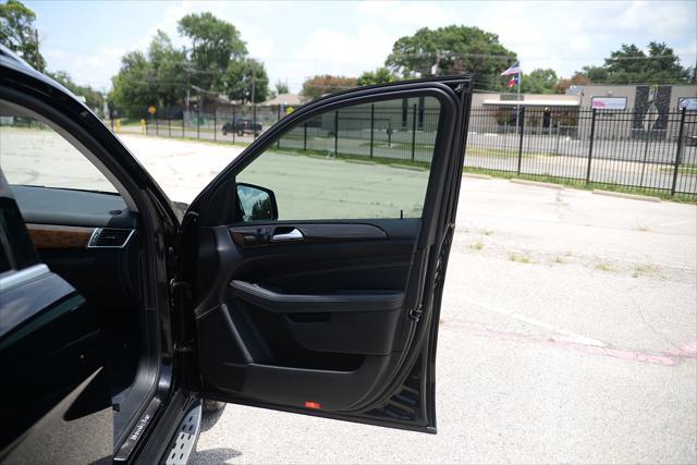 used 2013 Mercedes-Benz M-Class car, priced at $11,995