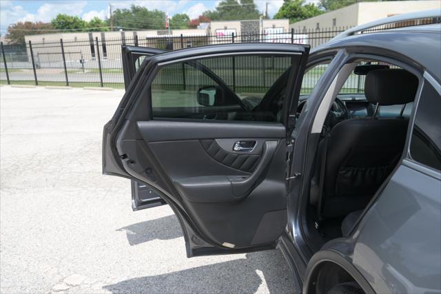 used 2016 INFINITI QX70 car
