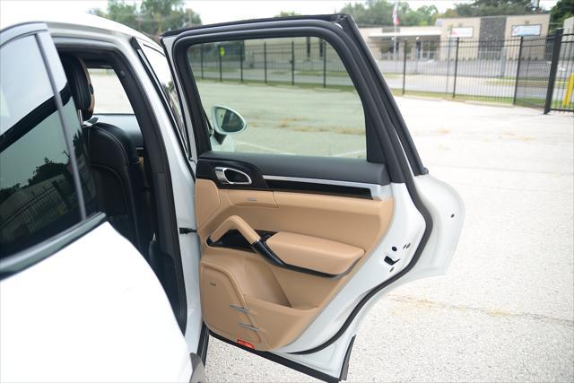 used 2016 Porsche Cayenne car, priced at $18,490